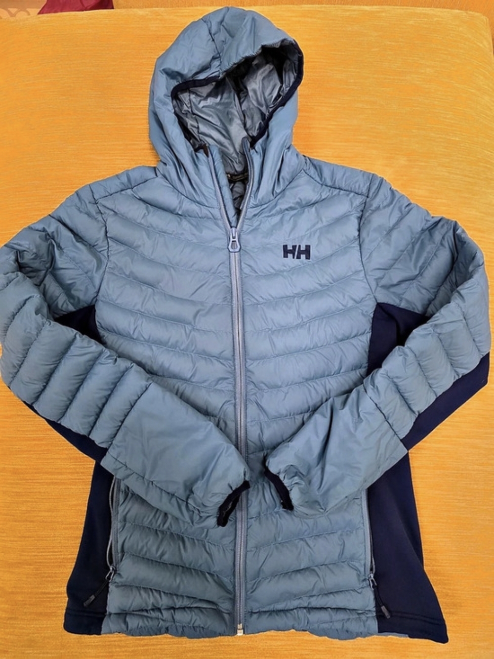Helly Hansen Hooded Puffer Jacket in Blue Size Medium Women's Ladies Verglas